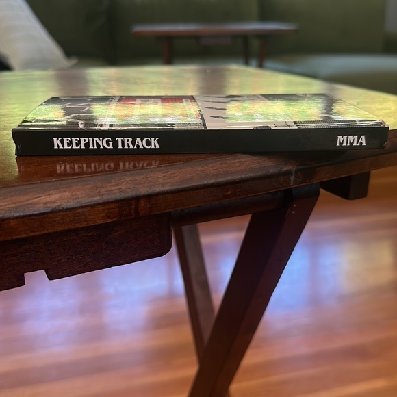 Keeping Track A Runner's Log, The Metropolitan Museum of Art - Picture 4 of 4